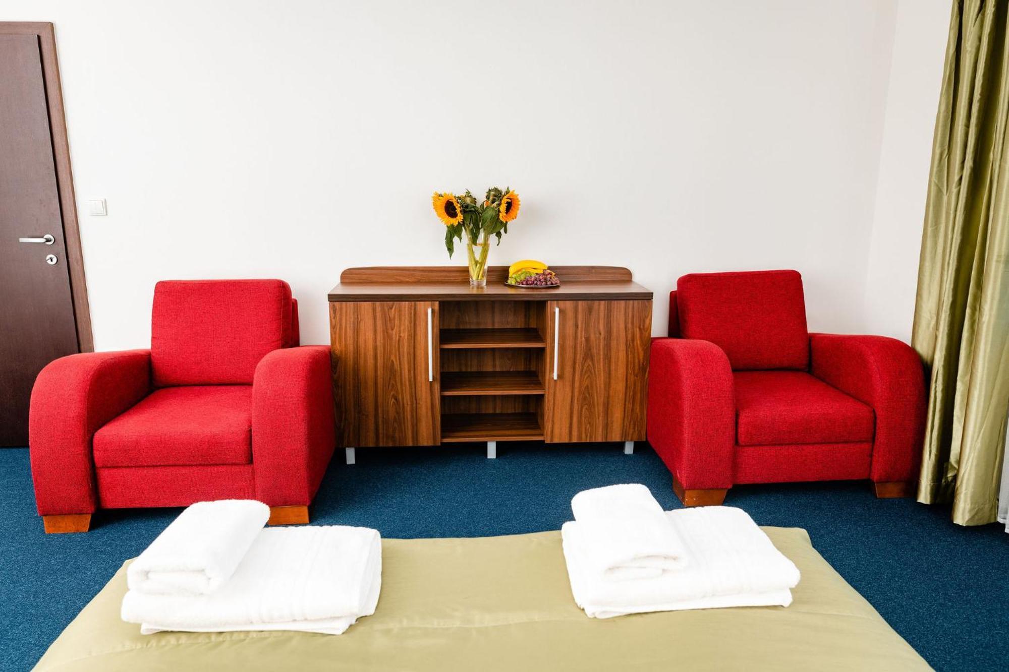 Apartmanovy Dom Familia Smokovec Vysoké Tatry Esterno foto